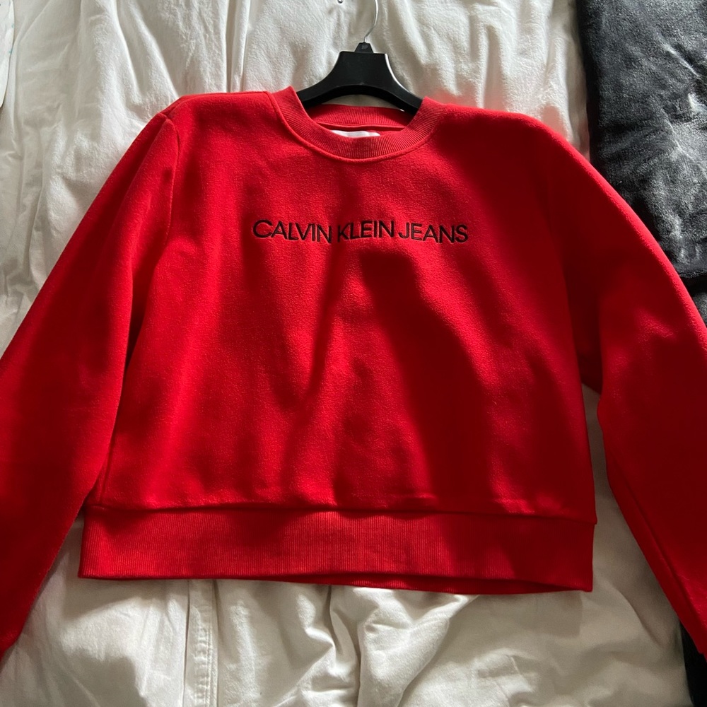 Calvin Klein sweatshirt